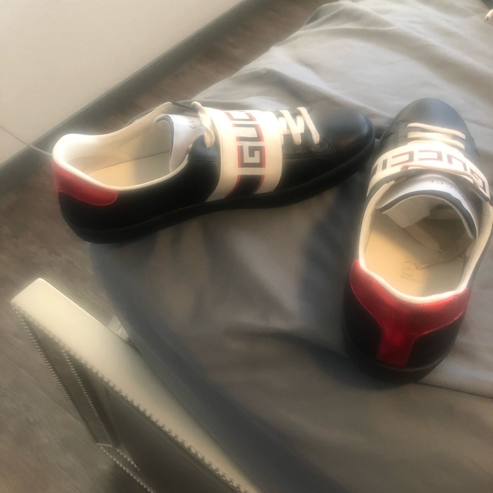 Gucci shoes
